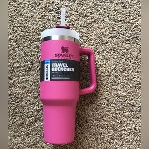 NWT Stanley 40 oz. Adventure Quencher Tumbler- Azalea